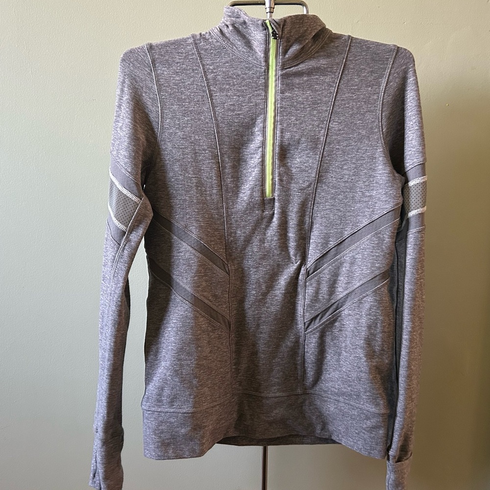 Ivivva size 12 long sleeve running shirt